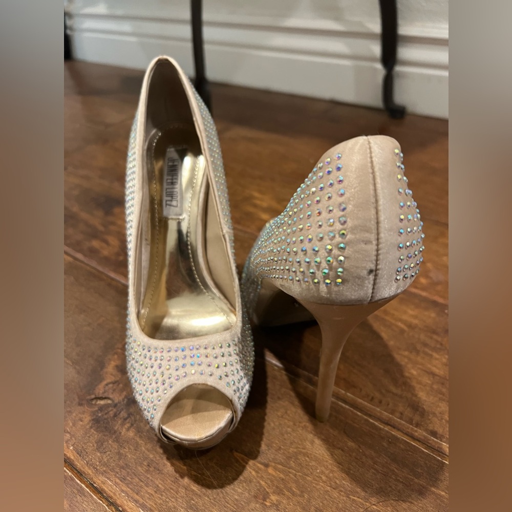 Jennifer Lopez heels